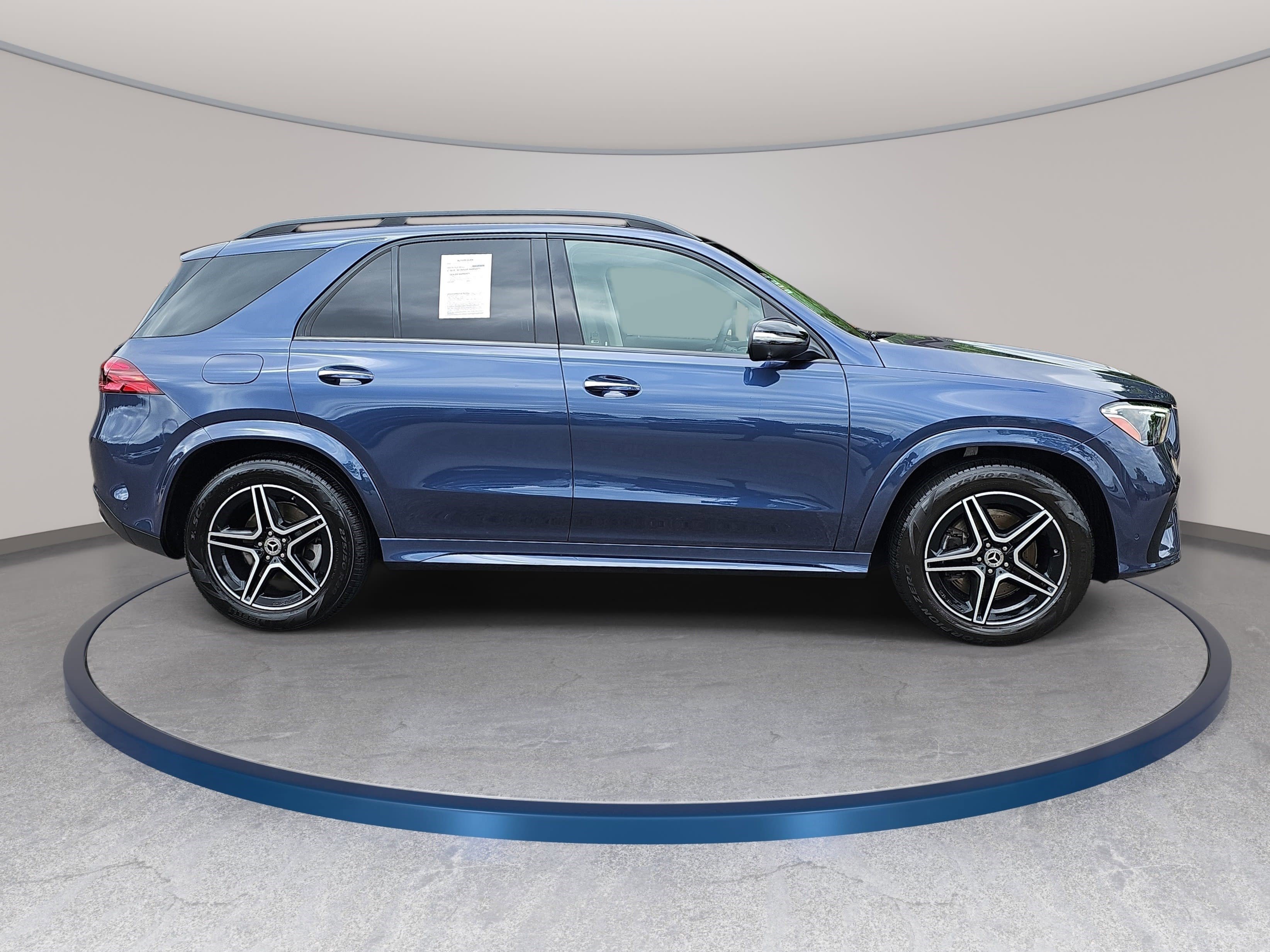 Used 2024 Mercedes-Benz GLE 450 4MATIC image 4