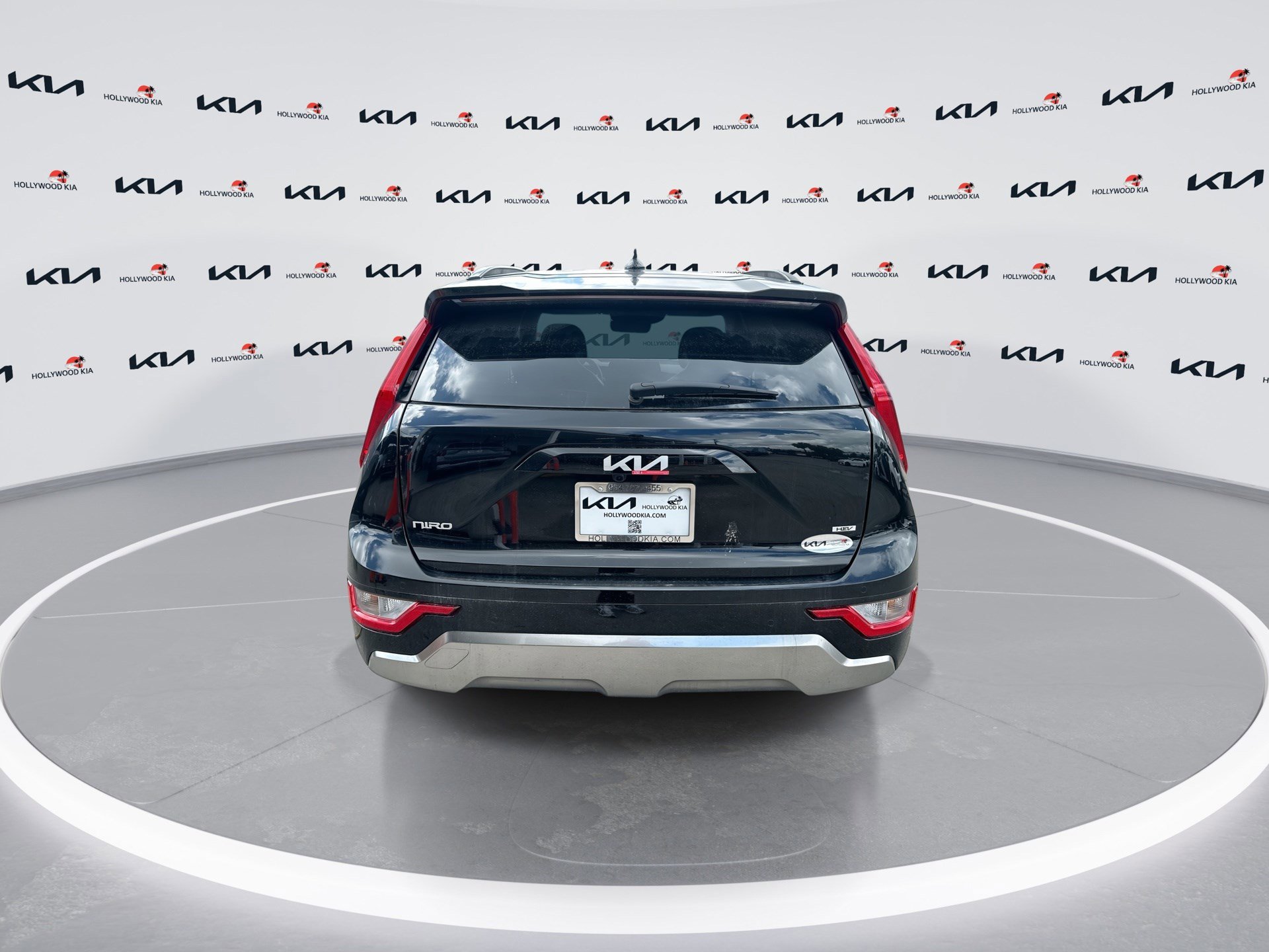 New 2025 Kia Niro SX image 19