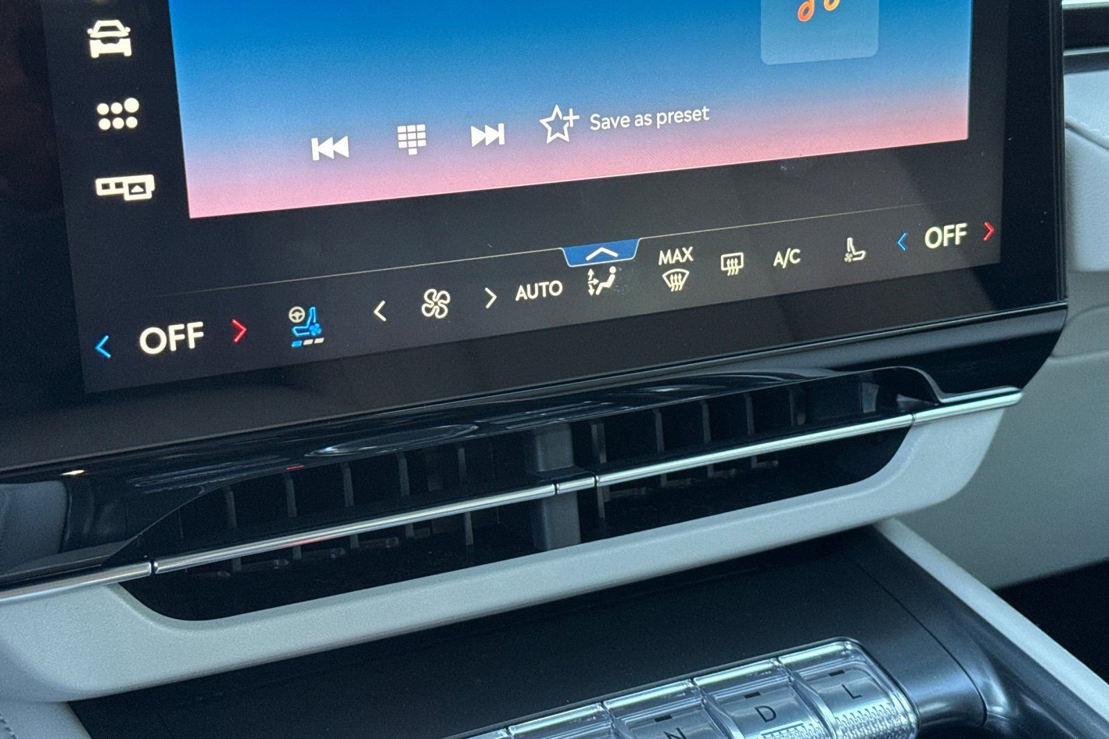 New 2026 Lincoln Nautilus Premier w/ Equipment Group 102A image 18