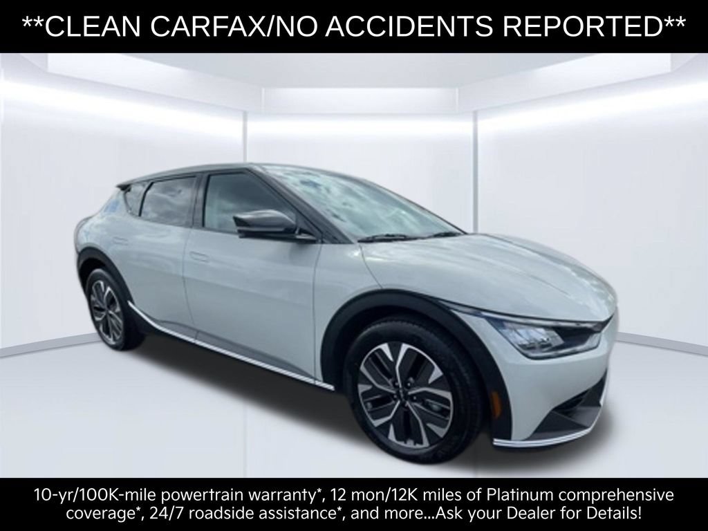 Certified 2024 Kia EV6 Light AWD/4WD image 2