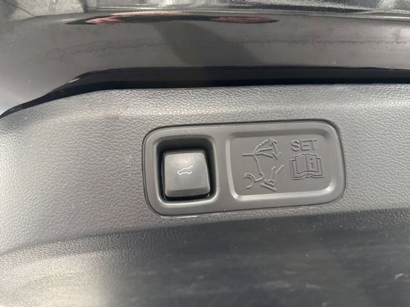 Used 2022 Ford Expedition Timberline image 14