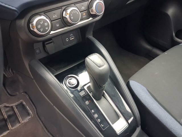 Used 2025 Nissan Versa SV image 18