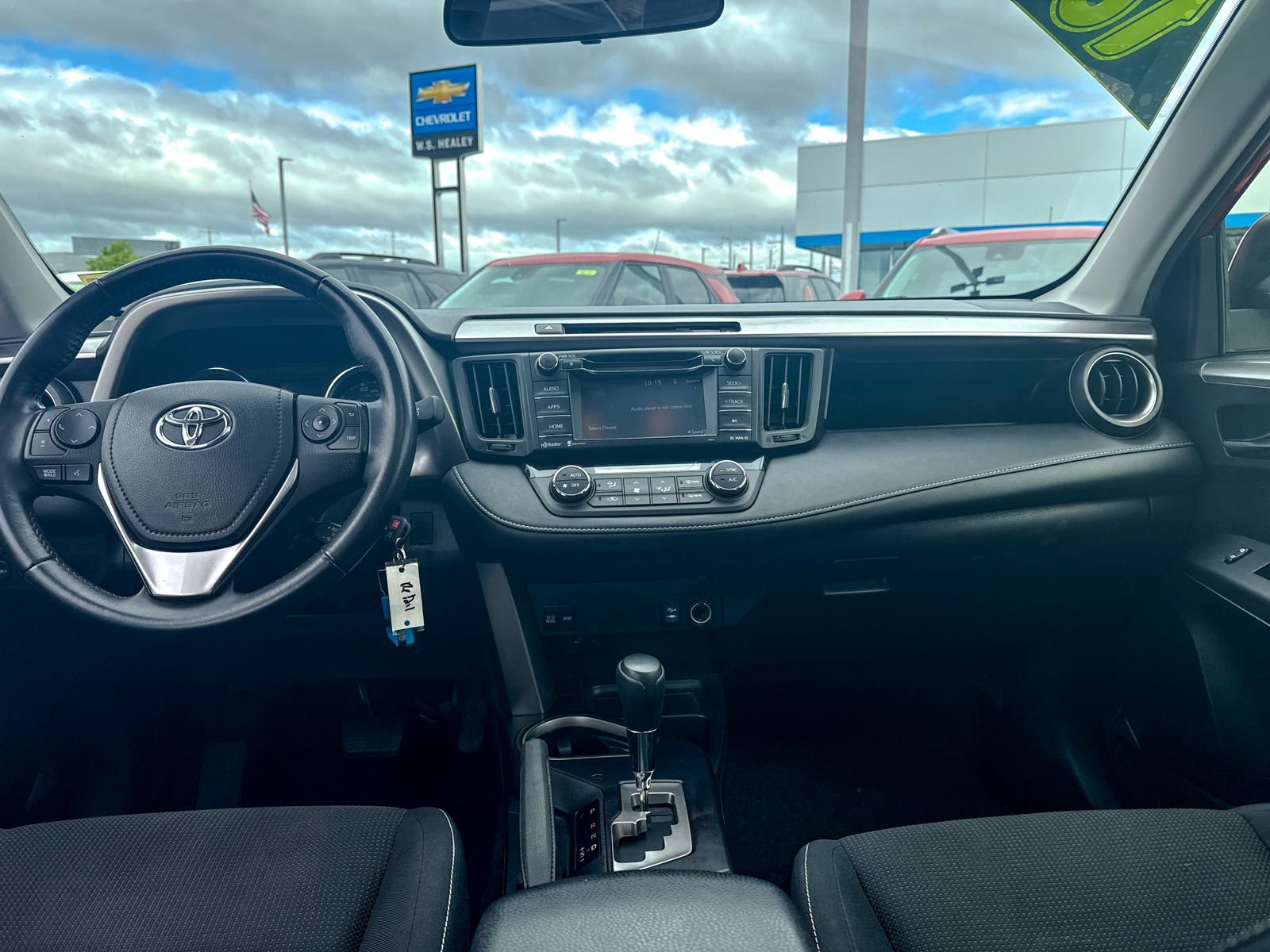 Used 2016 Toyota RAV4 XLE AWD/4WD image 27