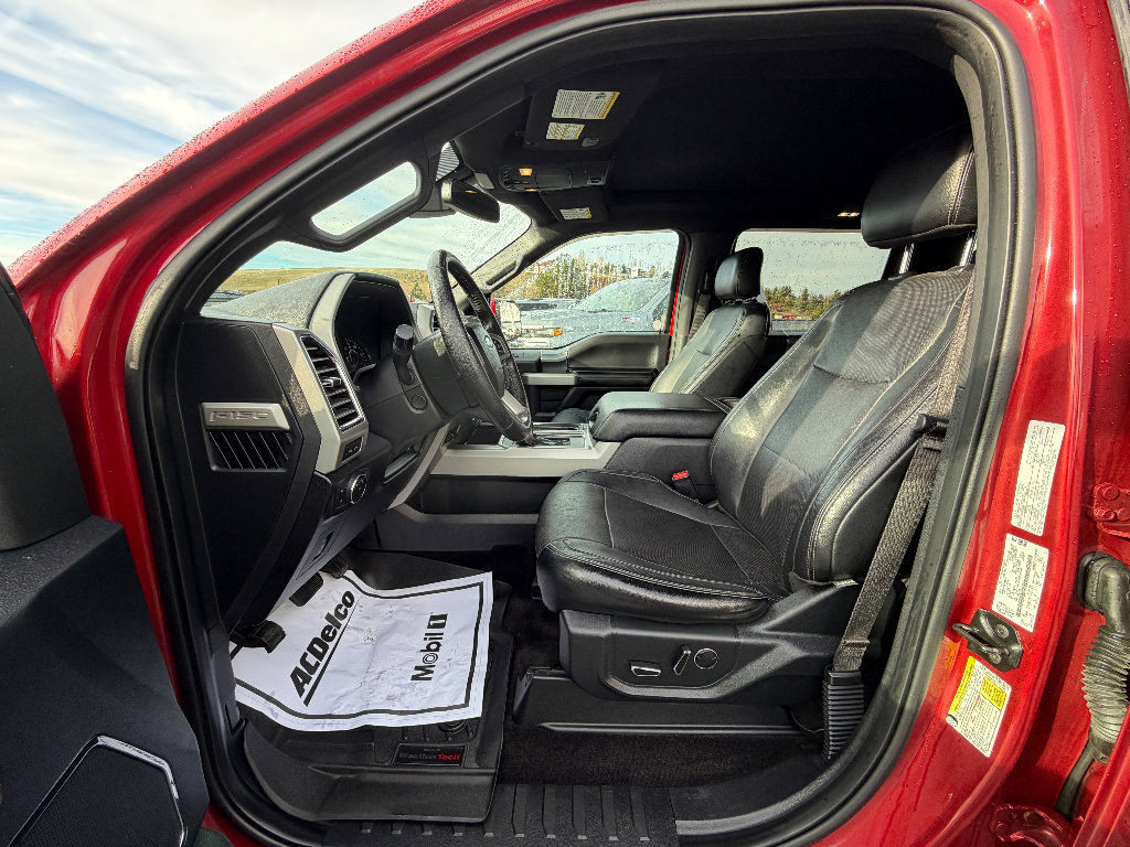 Used 2015 Ford F150 Lariat w/ Equipment Group 502A Luxury image 2