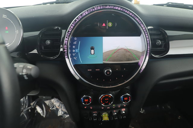 Used 2023 MINI Cooper SE image 13