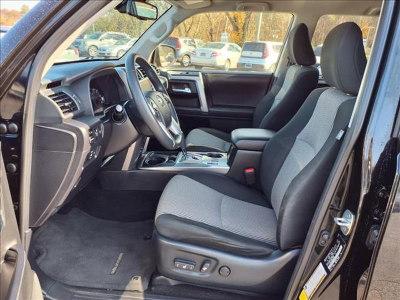 Used 2024 Toyota 4Runner SR5 image 13