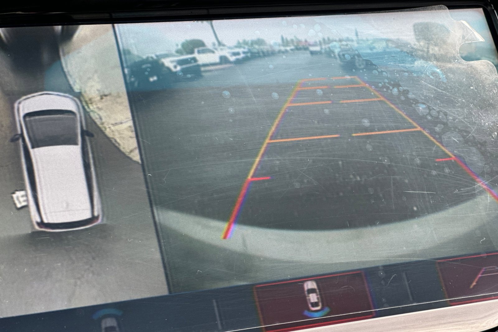 Used 2019 Chevrolet Bolt Premier w/ Infotainment Package image 28