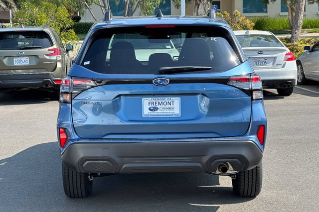 New 2025 Subaru Forester Premium w/ Convenience Package #1 AWD/4WD image 5