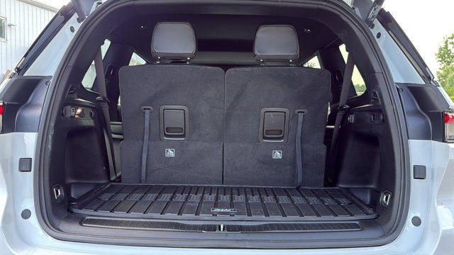 Certified 2025 Jeep Grand Cherokee L Altitude AWD/4WD image 30