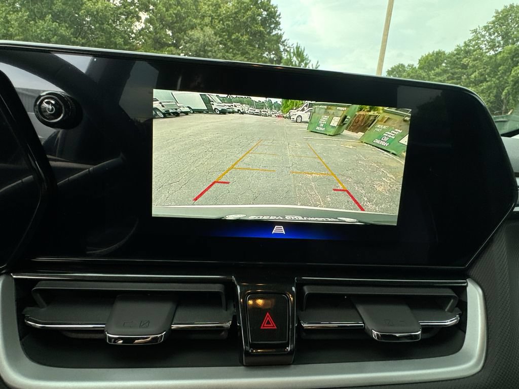 New 2026 Chevrolet TrailBlazer LT w/ LT Cold Weather Package FWD image 28