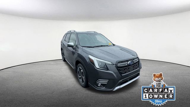Used 2023 Subaru Forester Touring image 2