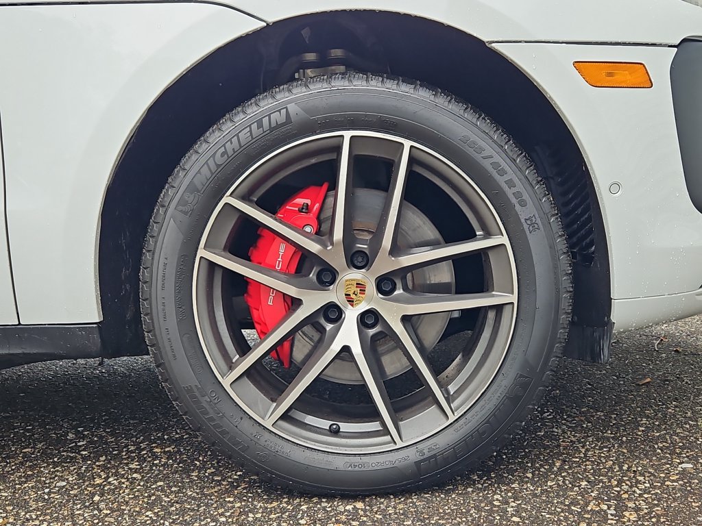 Certified 2023 Porsche Macan S AWD/4WD image 11
