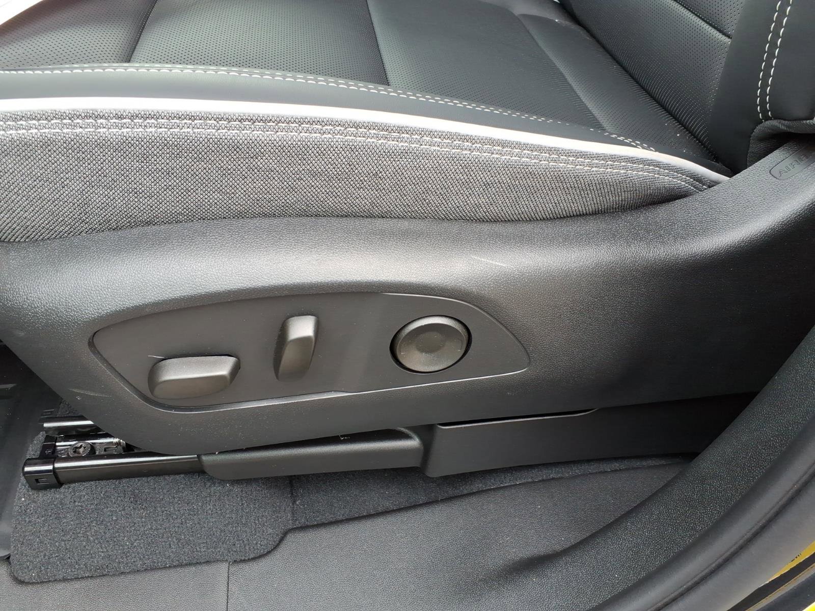 New 2026 GMC Sierra EV Elevation image 12