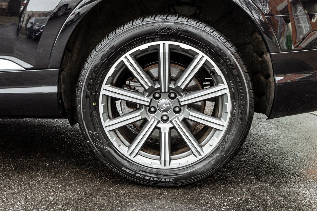 Used 2018 Audi Q7 3.0T Premium Plus w/ Premium Plus Package image 33