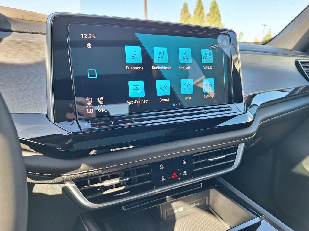 New 2026 Volkswagen Atlas Cross Sport SE image 13