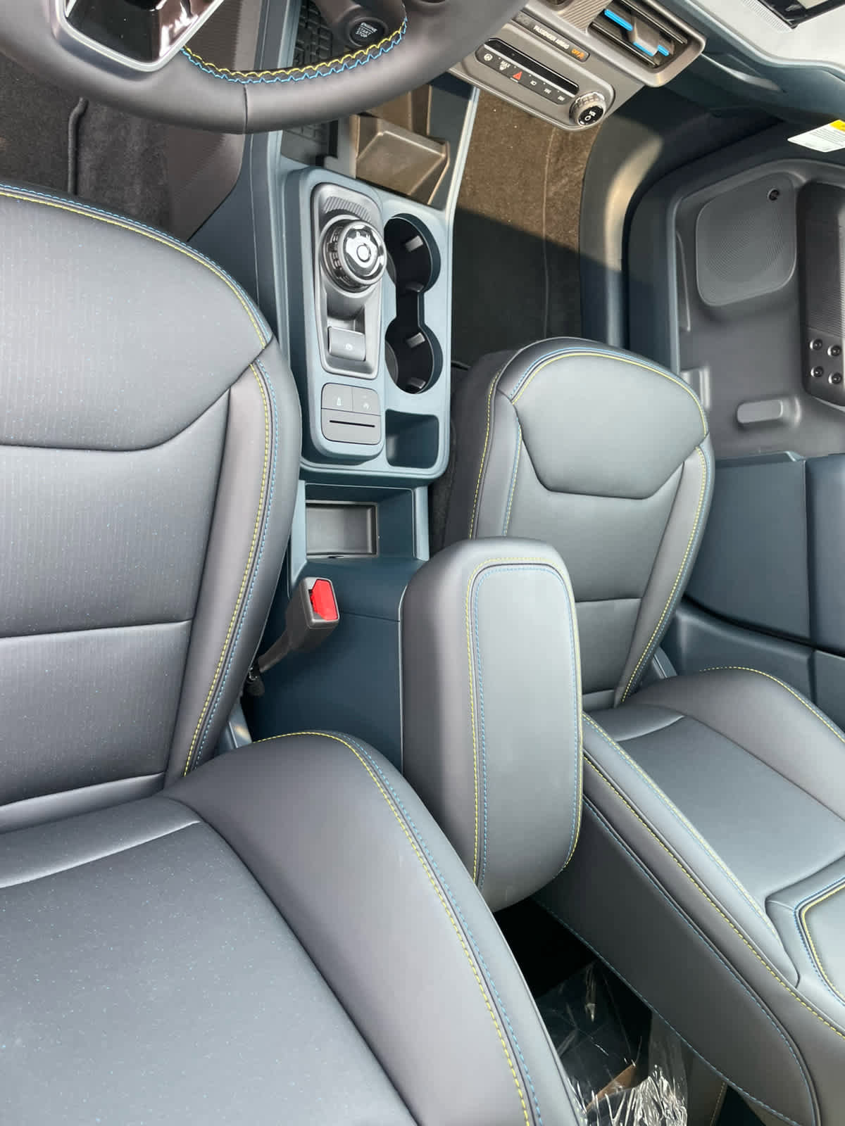 New 2025 Ford Maverick Lobo image 28