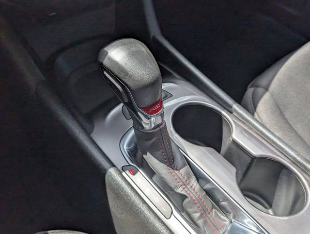 Used 2021 Chevrolet Malibu RS image 24