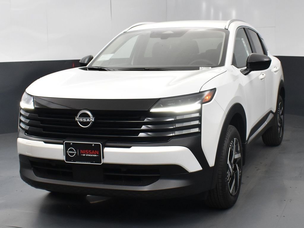 New 2026 Nissan Kicks SV image 3