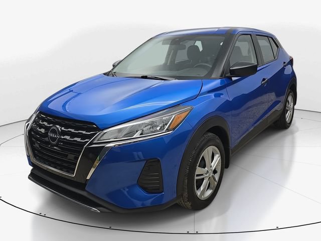 Used 2025 Nissan Kicks Play S FWD image 10