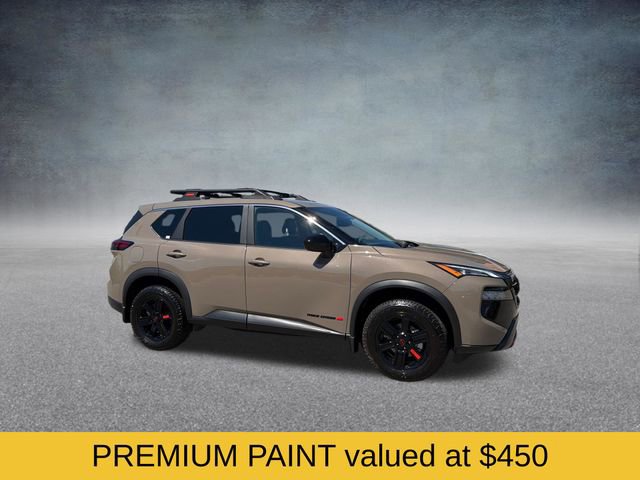 Used 2025 Nissan Rogue SV image 3