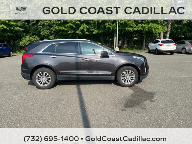 Used 2017 Cadillac XT5 Luxury w/ Driver Awareness Package FWD image 4