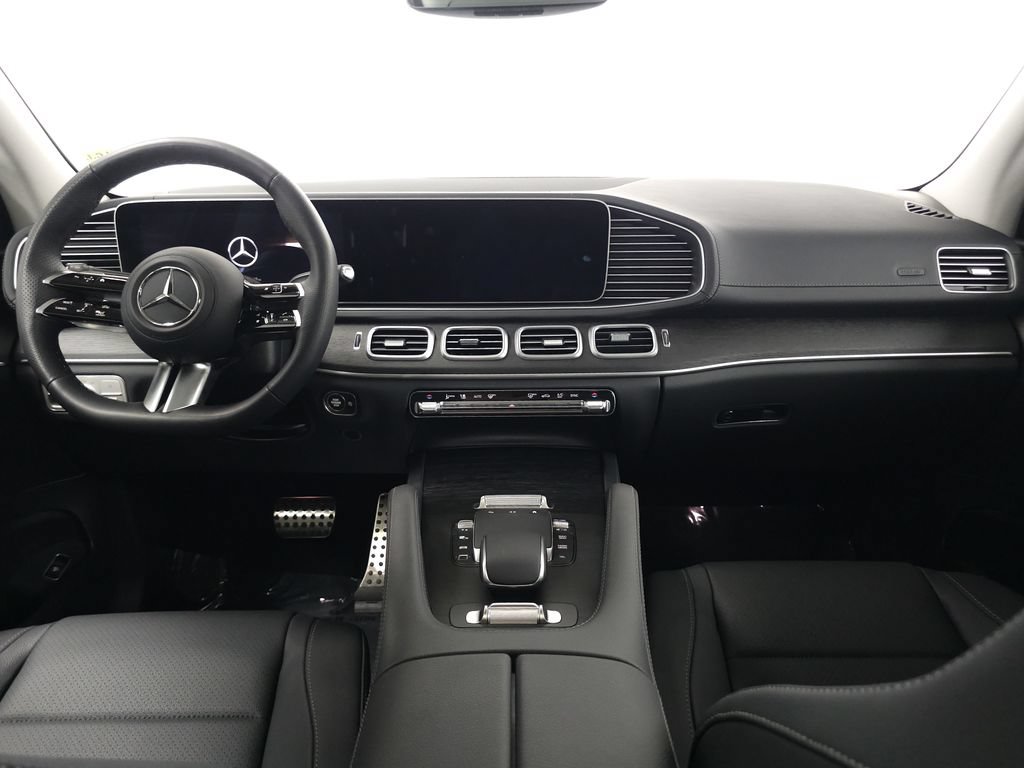 Used 2026 Mercedes-Benz GLS 450 4MATIC image 27