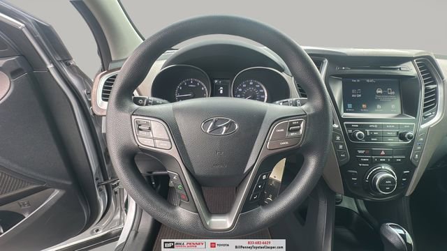 Used 2017 Hyundai Santa Fe SE image 15