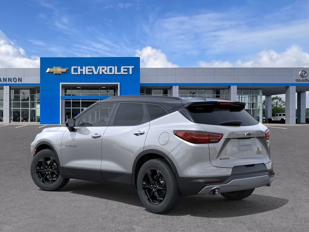 New 2026 Chevrolet Blazer LT w/ Convenience Package FWD image 3