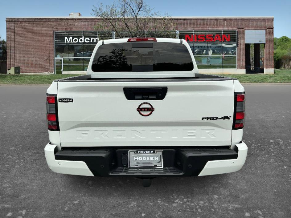 Certified 2024 Nissan Frontier PRO-4X w/ Pro Premium Package AWD/4WD image 3