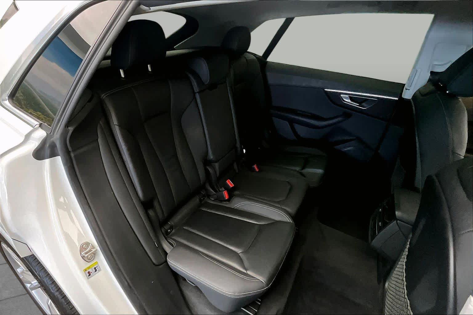 Certified 2023 Audi Q8 Premium w/ Convenience Package AWD/4WD image 20