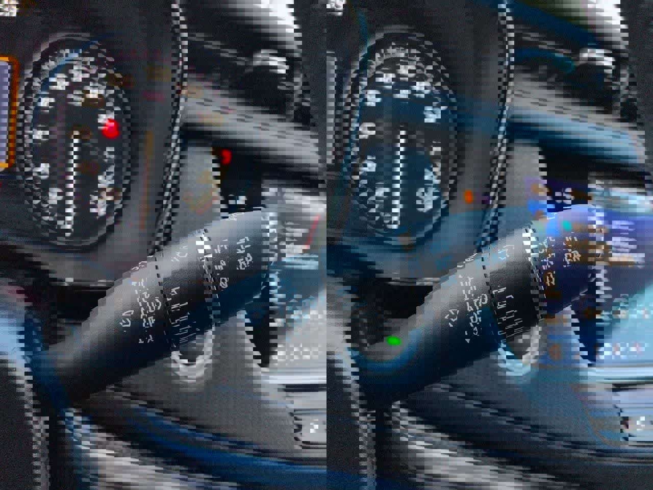 Used 2023 Cadillac XT5 Sportv w/ Technology Package image 27