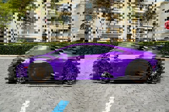 Used 2021 Lamborghini Huracan EVO image 14