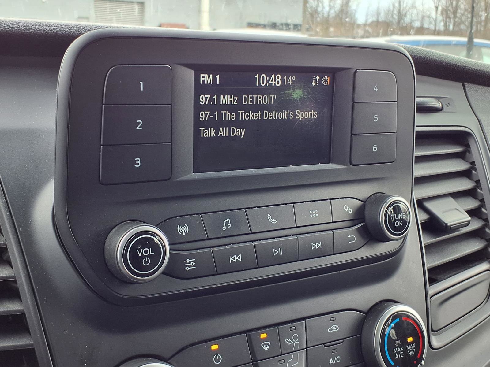 Used 2021 Ford Transit 350 XLT image 9