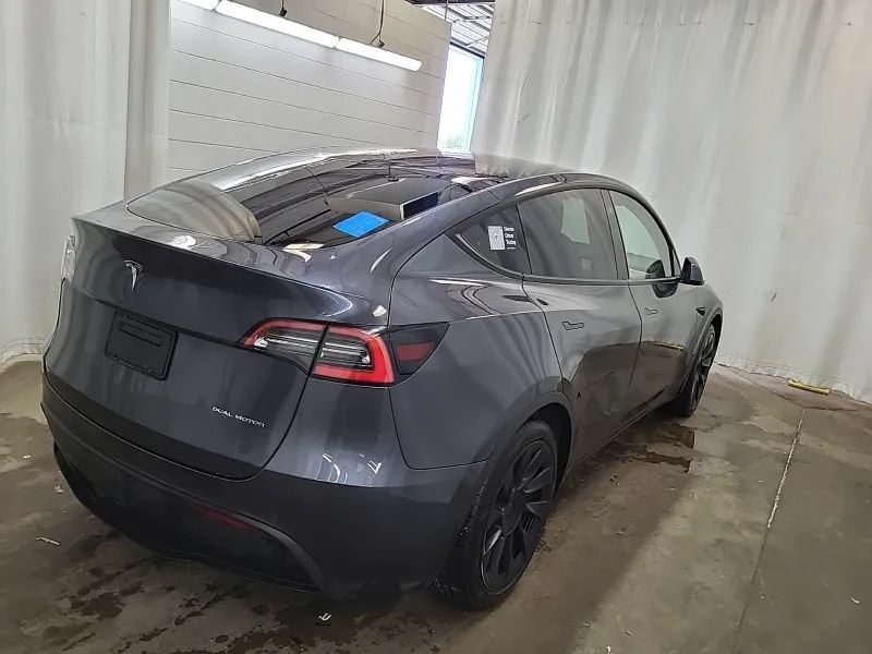 Used 2021 Tesla Model Y Long Range AWD/4WD image 5