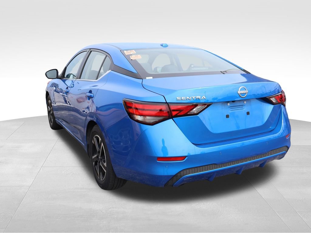 Used 2025 Nissan Sentra SV FWD image 22