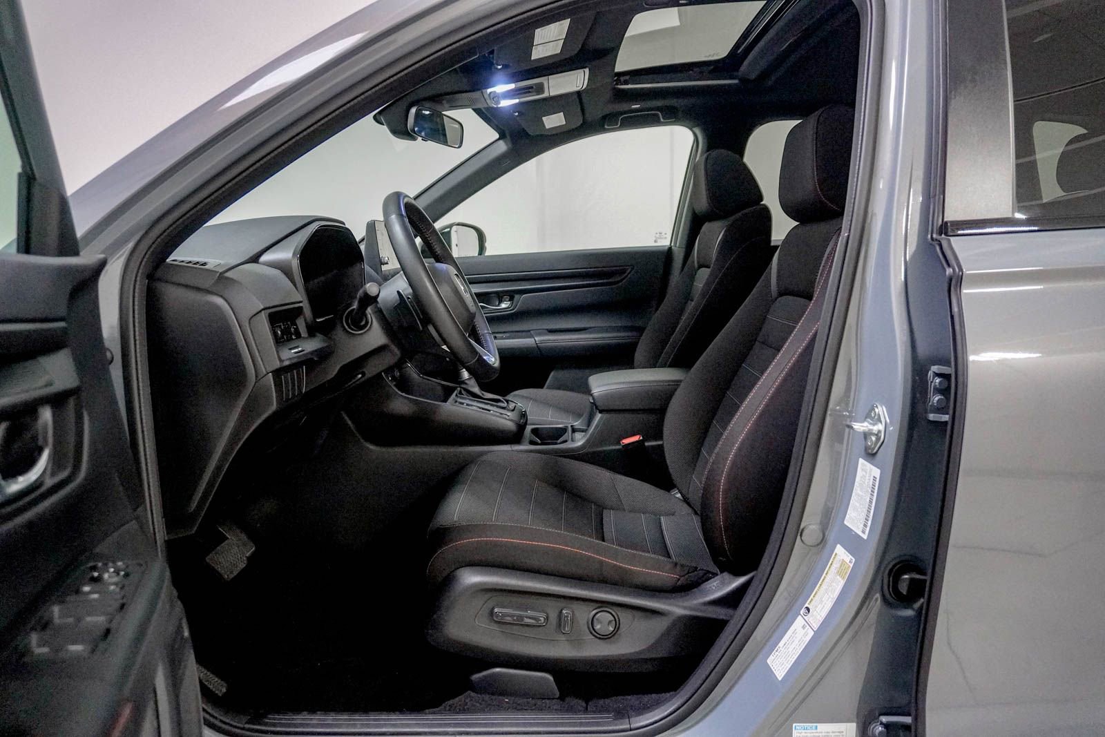 Certified 2026 Honda CR-V Sport image 19