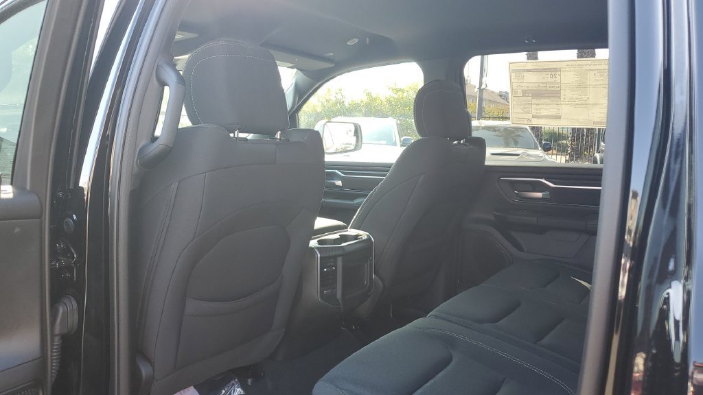 Used 2026 RAM 1500 Big Horn w/ Night Edition AWD/4WD image 15
