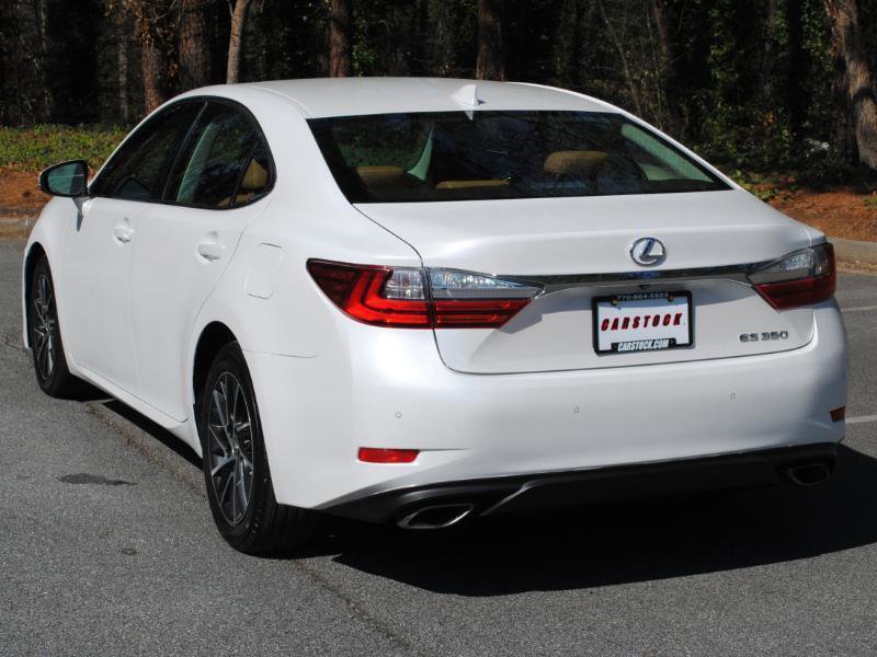 Used 2017 Lexus ES 350 Premium w/ Navigation System Package image 16