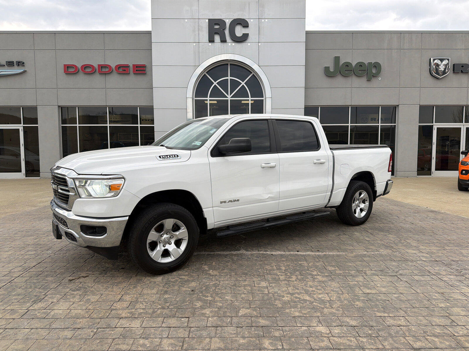 Used 2021 RAM 1500 Big Horn AWD/4WD image 4
