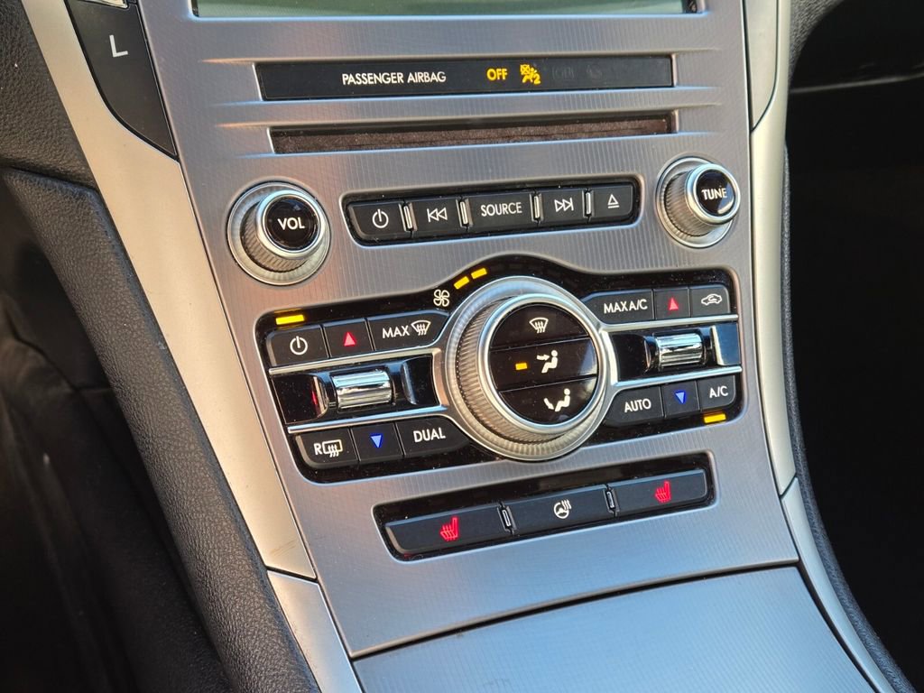 Used 2019 Lincoln MKZ Reserve w/ Reserve Plus Package image 28