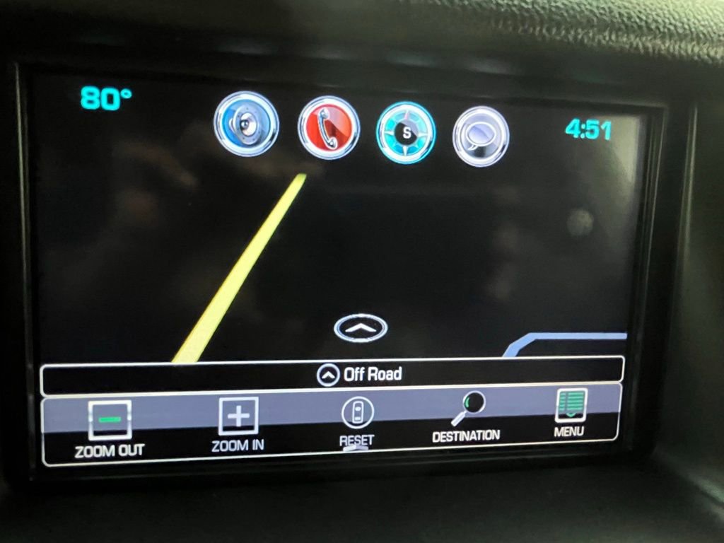 Used 2017 GMC Yukon SLT image 6