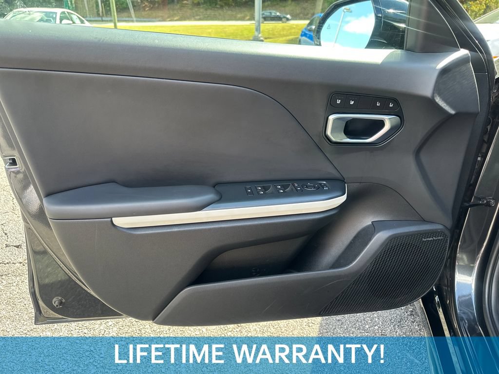 Used 2025 Kia K4 GT-Line w/ GT-Line Premium Package FWD image 14