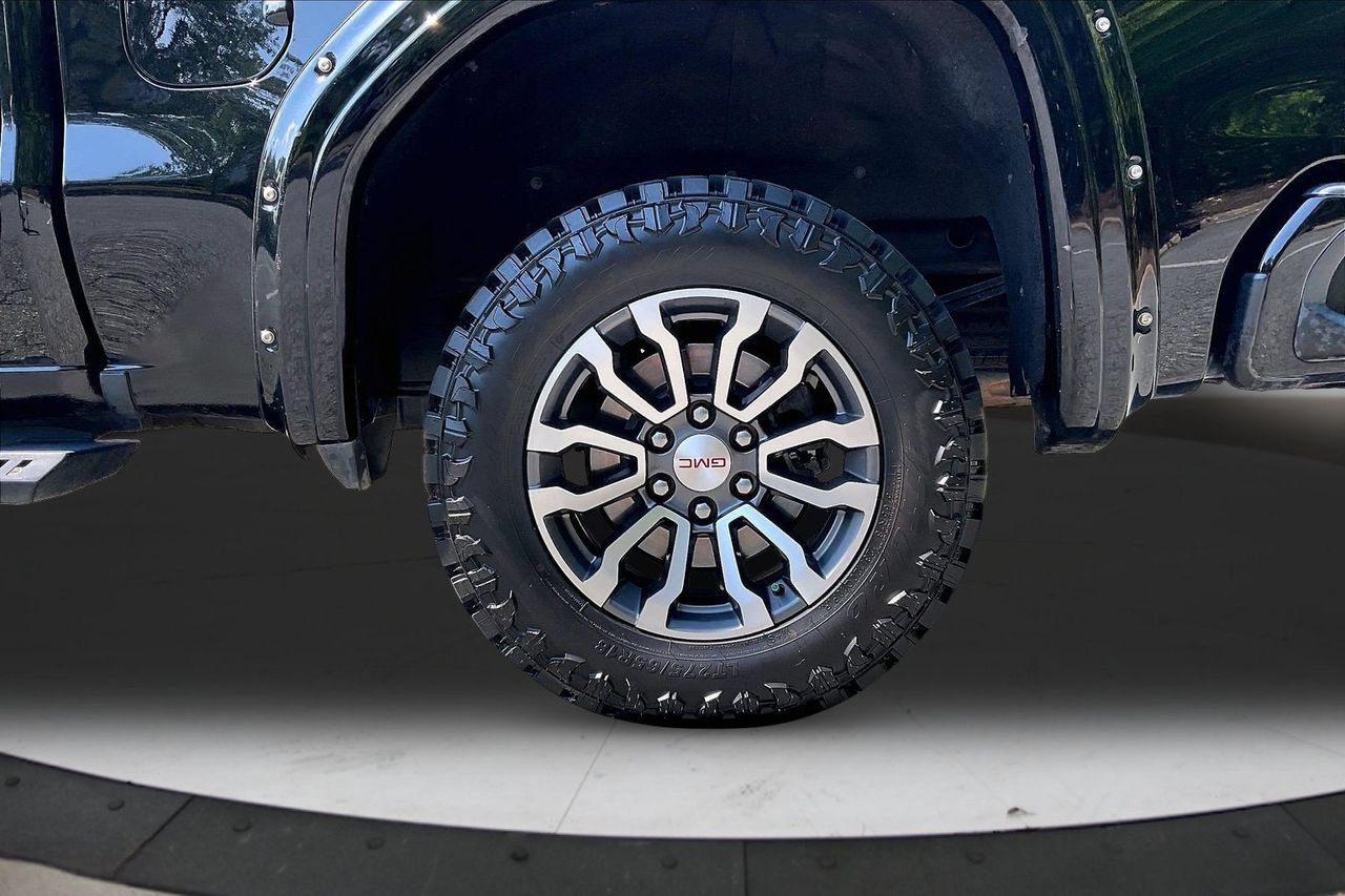 Used 2022 GMC Sierra 1500 AT4 AWD/4WD image 36