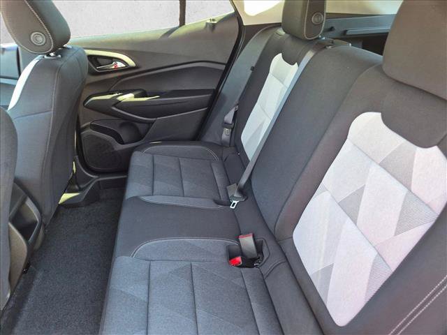 New 2026 Chevrolet Trax LS w/ LS Convenience Package FWD image 15