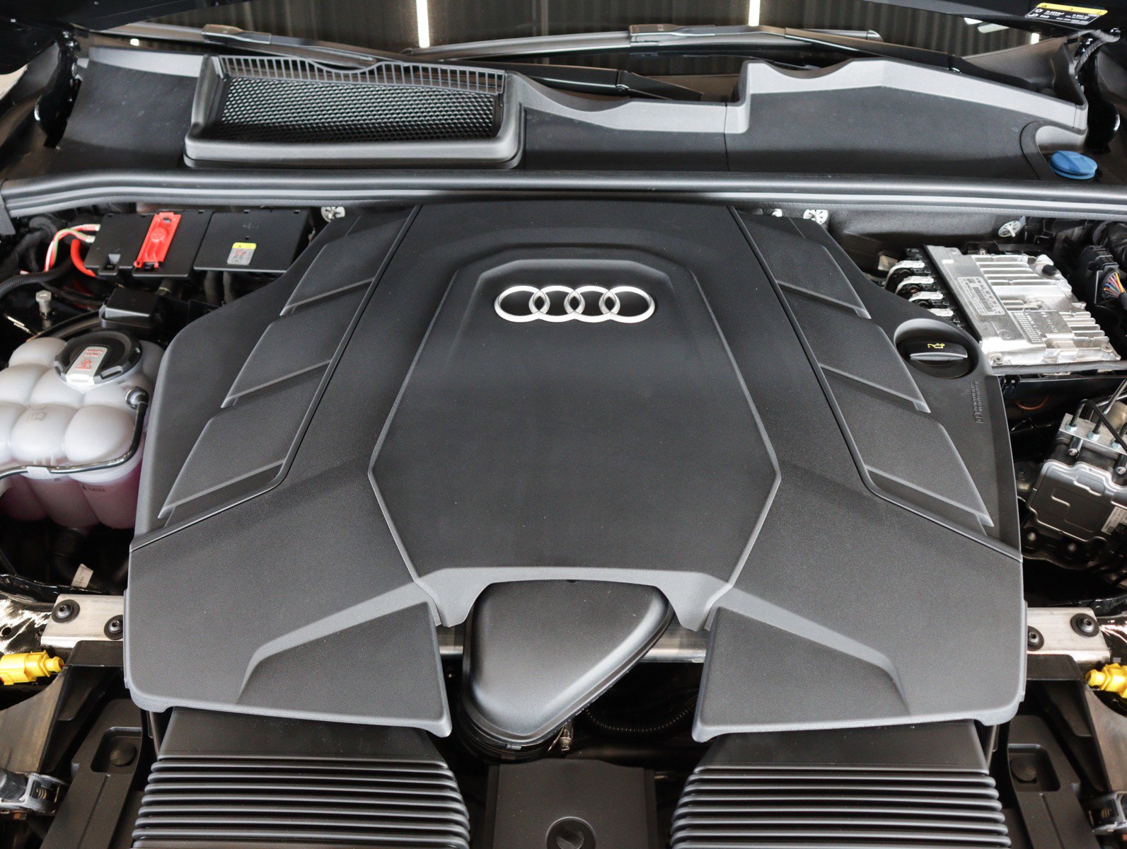 New 2026 Audi Q7 3.0T Prestige image 4