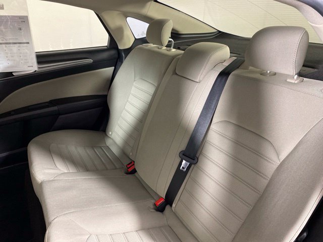 Used 2020 Ford Fusion S FWD image 32