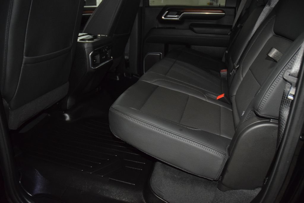 Used 2025 GMC Sierra 2500 Denali w/ Denali Reserve Package AWD/4WD image 45