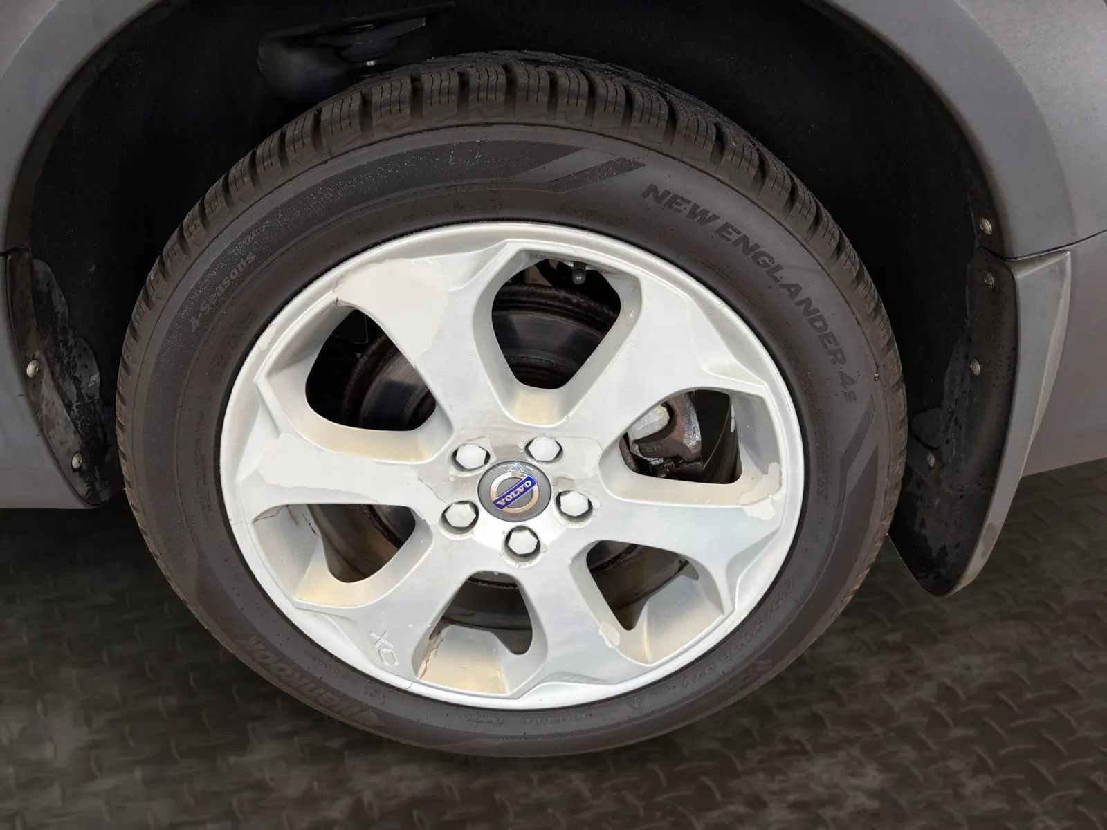 Used 2016 Volvo XC70 T5 Premier w/ Proximity Package image 76