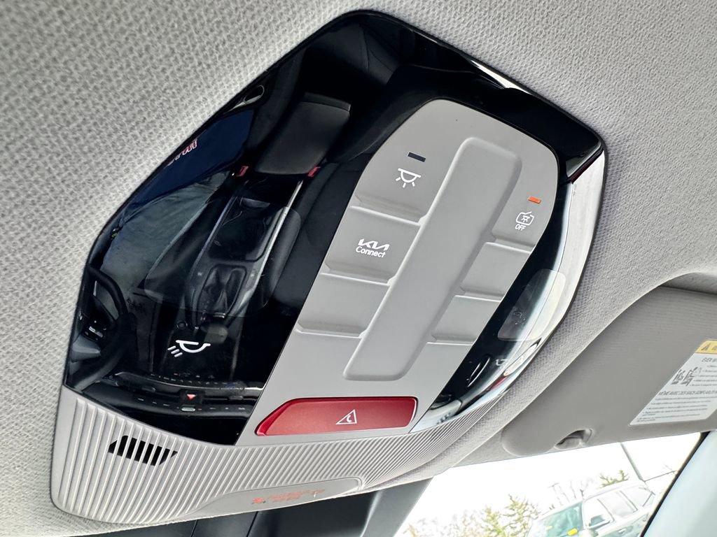 Used 2025 Kia K4 LXS image 28