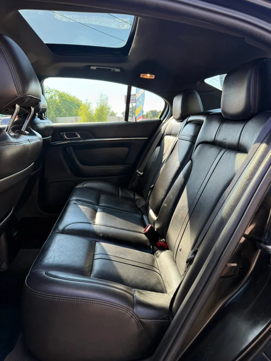 Used 2013 Lincoln MKS AWD image 12